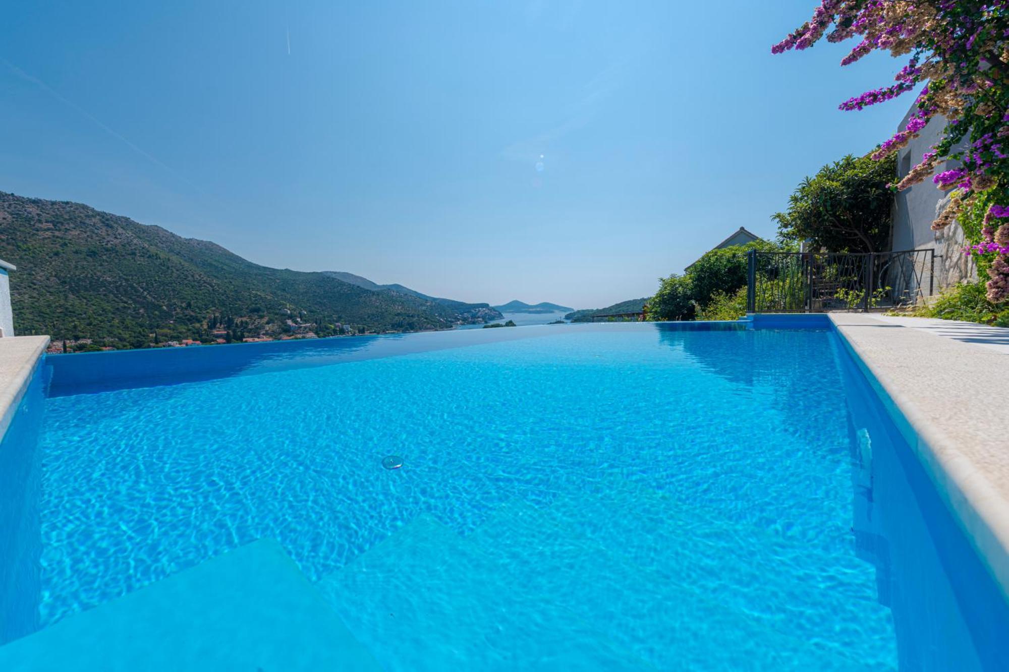 Villa Mardia- Sea View Infinity Pool Built 2023 ซาตอน ภายนอก รูปภาพ